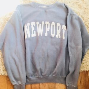 BRANDY MELVILLE NEWPORT SWEATSHIRT